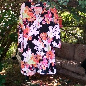 Natori Japanese print nightgown